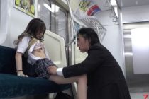 Pelajar sma jepang ngentot dengan om berdasi di kereta api